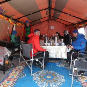 Trekkeri în cort, Everest Base Camp trekking